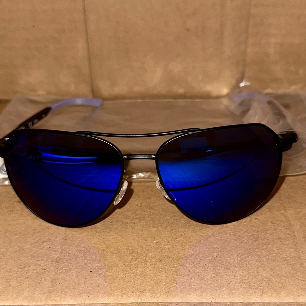 NEW Nike CITY AVIATOR Pewter Frame Blue Mirror Lens Sunglass DJ0887 012